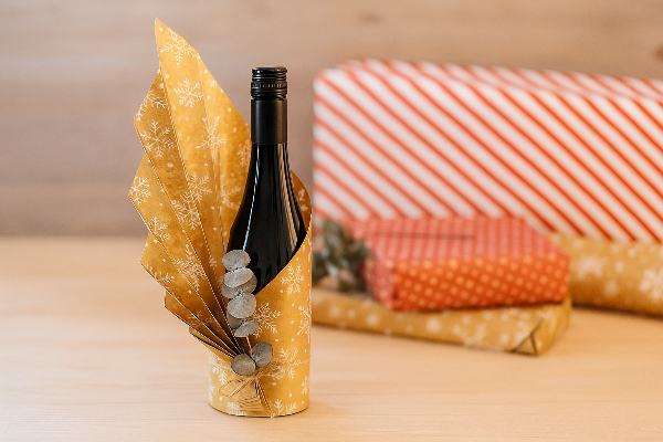 pacchetto regalo natalizio per bottiglia